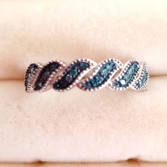 VENICE BLUE DIAMOND RING - Picture 3 of 8